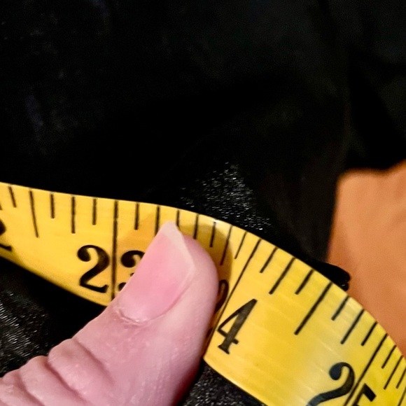 Coldwater Creek Black Women’s Button Blouse SZ 8 Professional Office Easy Care - Picture 14 of 15